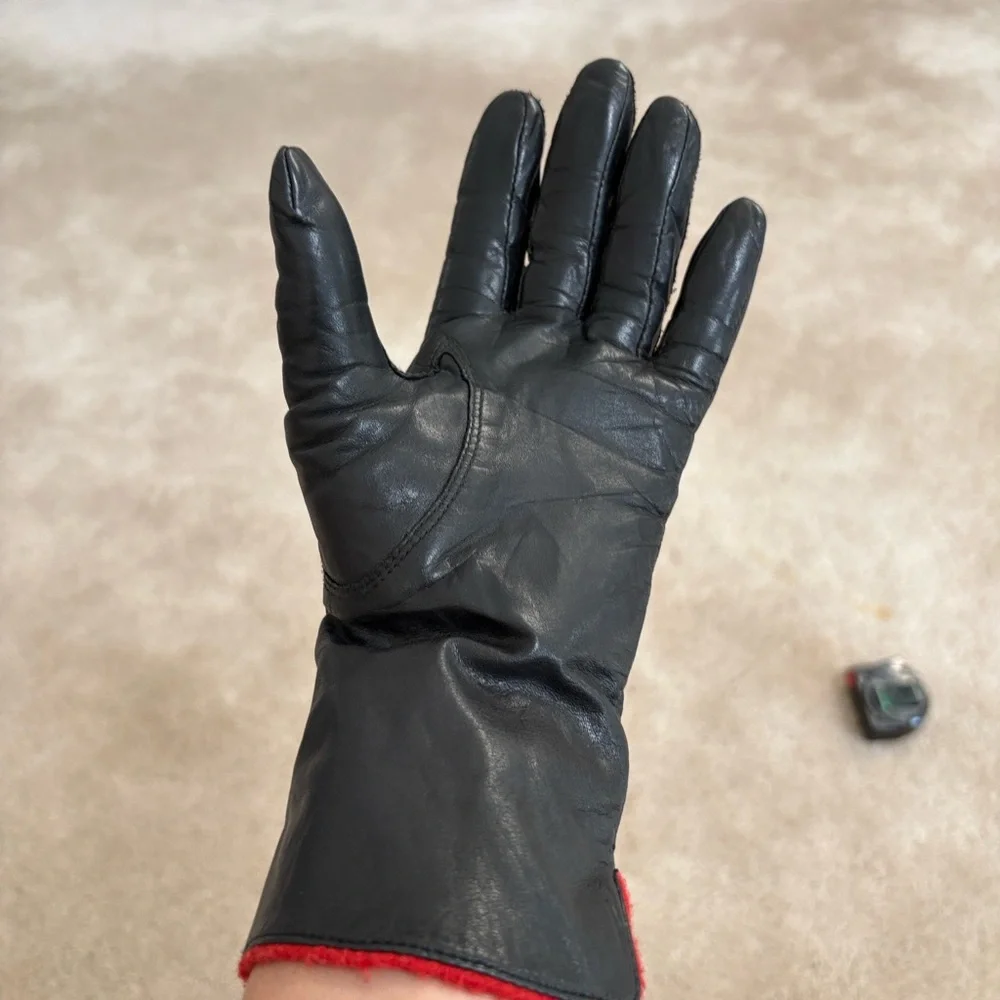 Black Leather Gloves